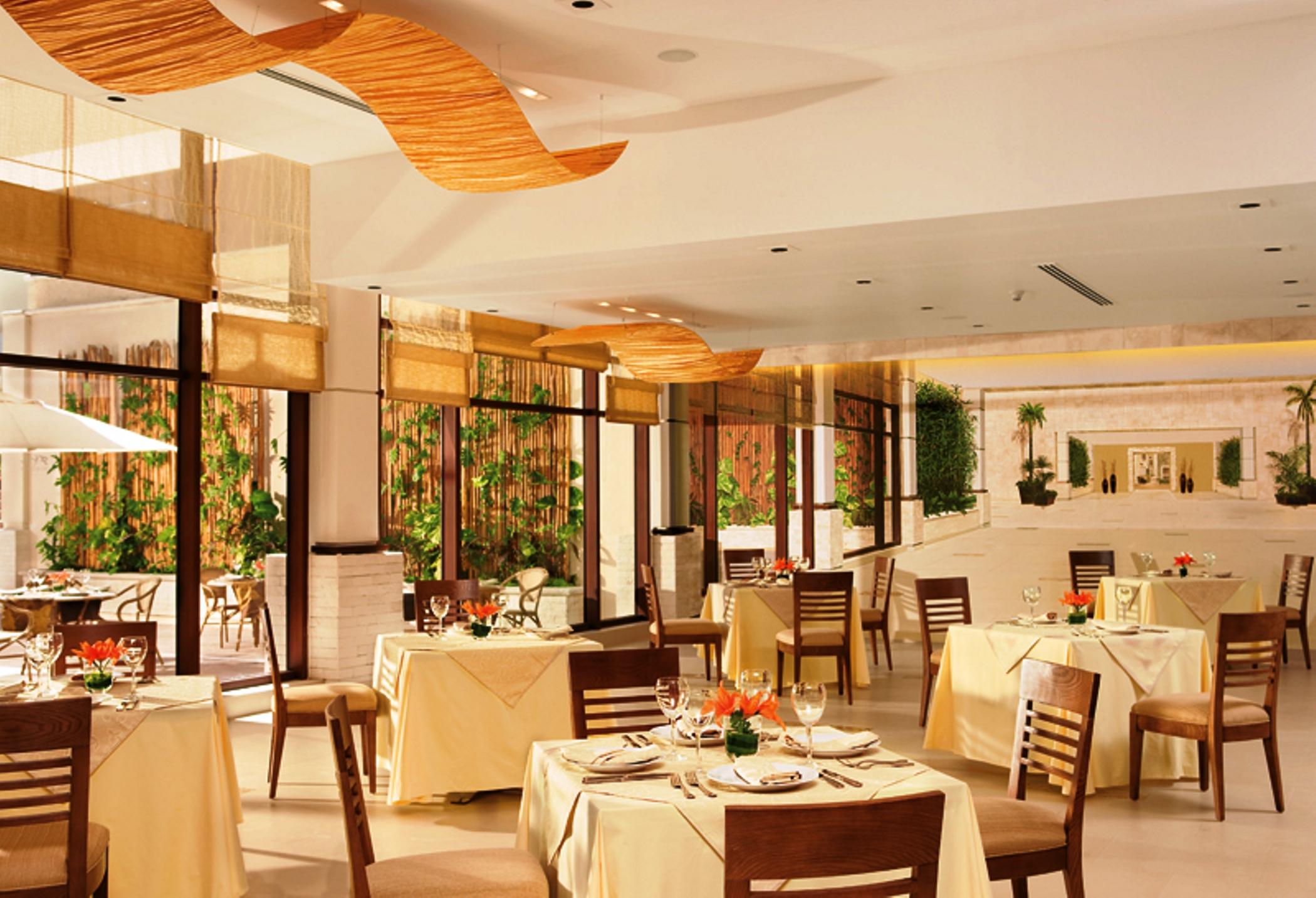 Dreams Riviera Cancun Resort & Spa Puerto Morelos Restaurant photo